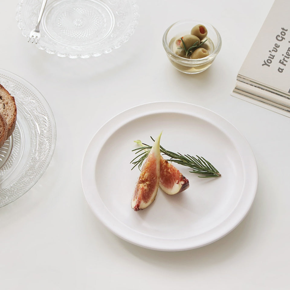 Cozy Dot Plate