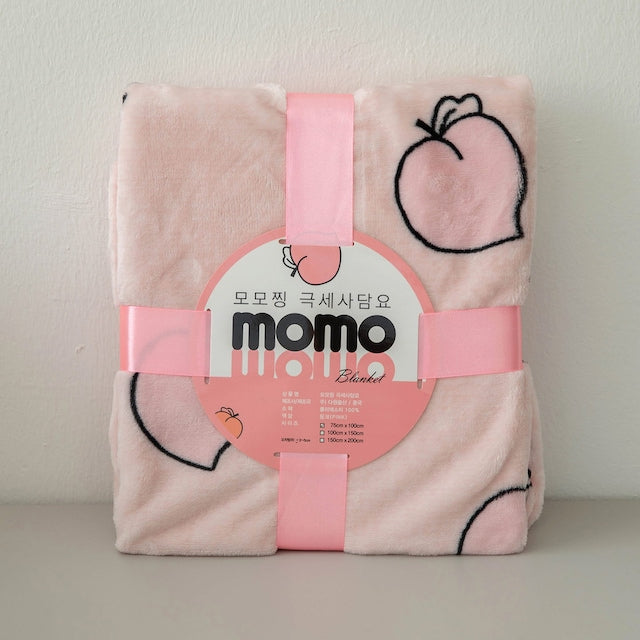 Momozzing Plush Blanket & Comforter