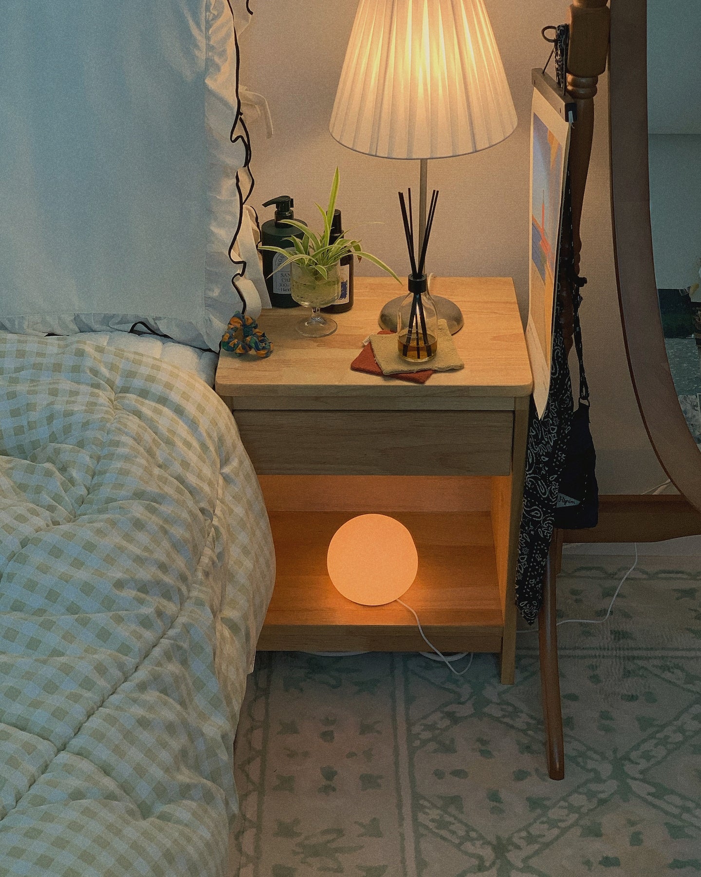 Squishy Moon Lamp