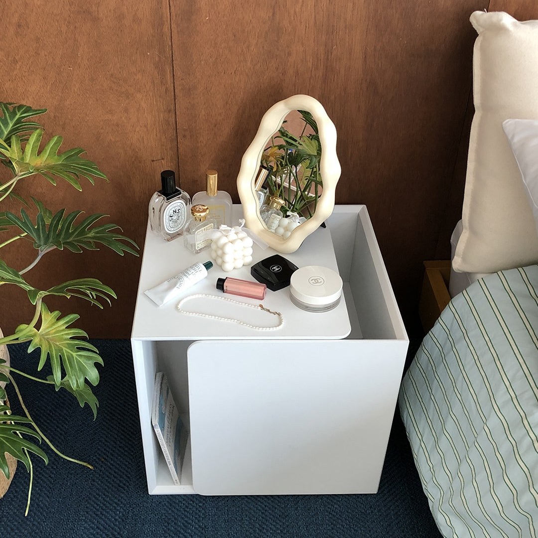 Multipurpose Cube Storage Table