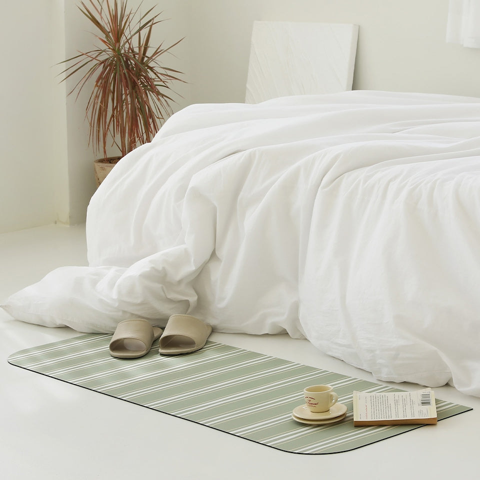 Washable Stripe Diatomite Shape Bath Mat