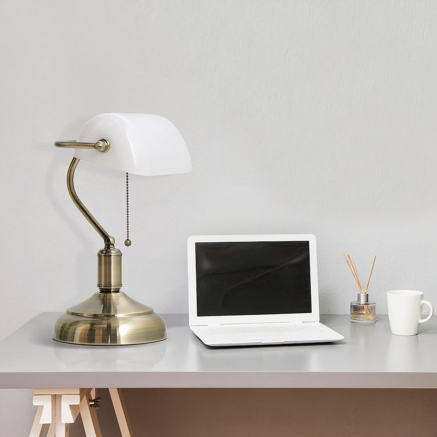 Bankers Desk Lamp