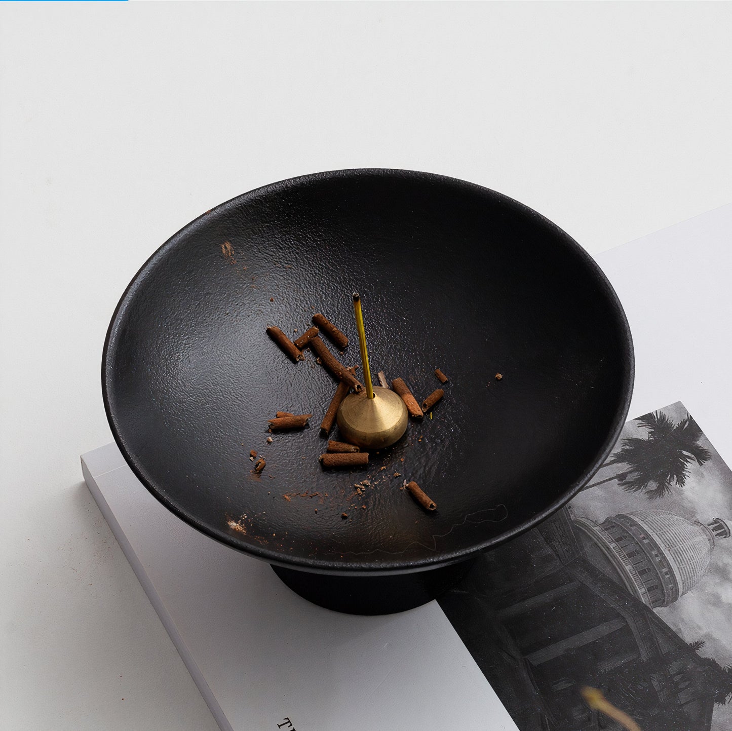 Ceramic Bowl Shaped Tray