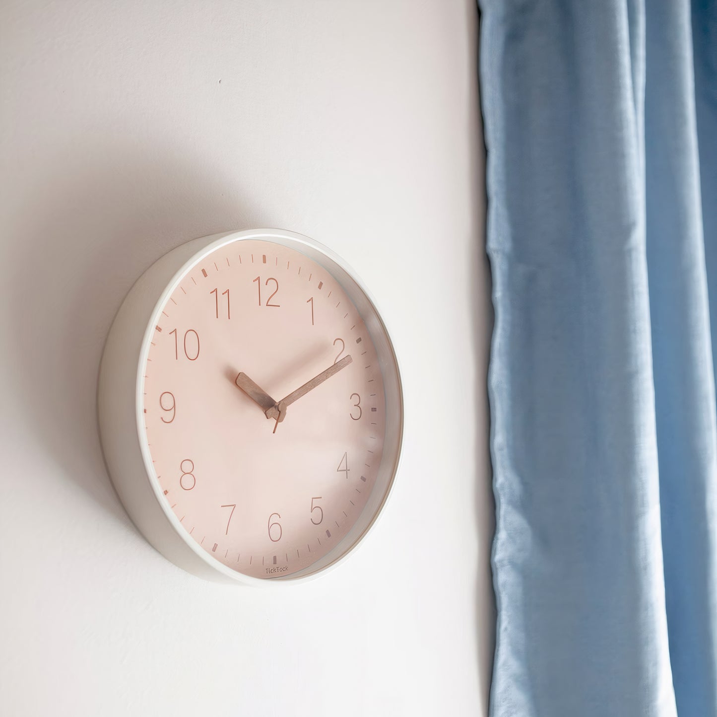 Nordic-Style Silent Wall Clock