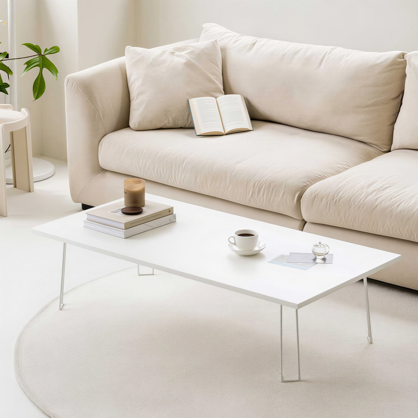 Mitte Square Folding Floor Table
