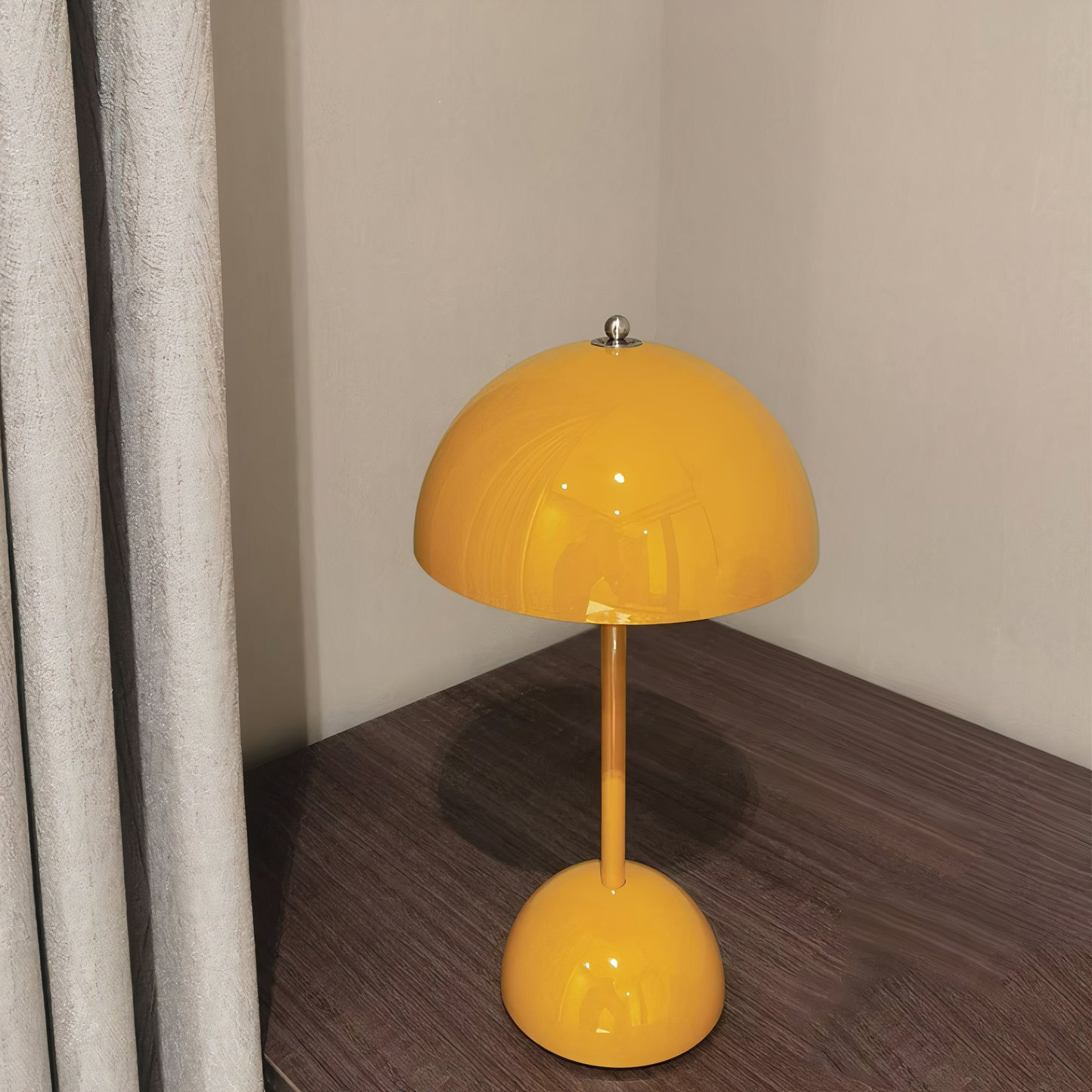 Gloss Dome Cordless Table Lamp