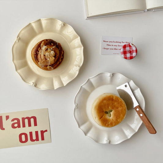 Ruffled Ceramic Dessert Plate