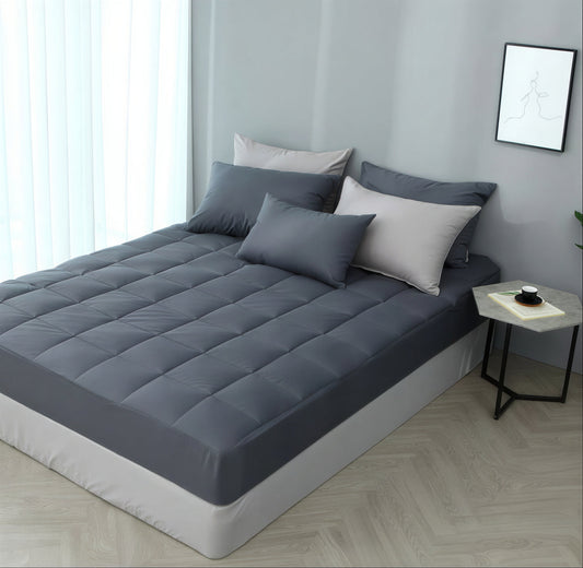 Waterproof Mattress Protector / Cover - detail view