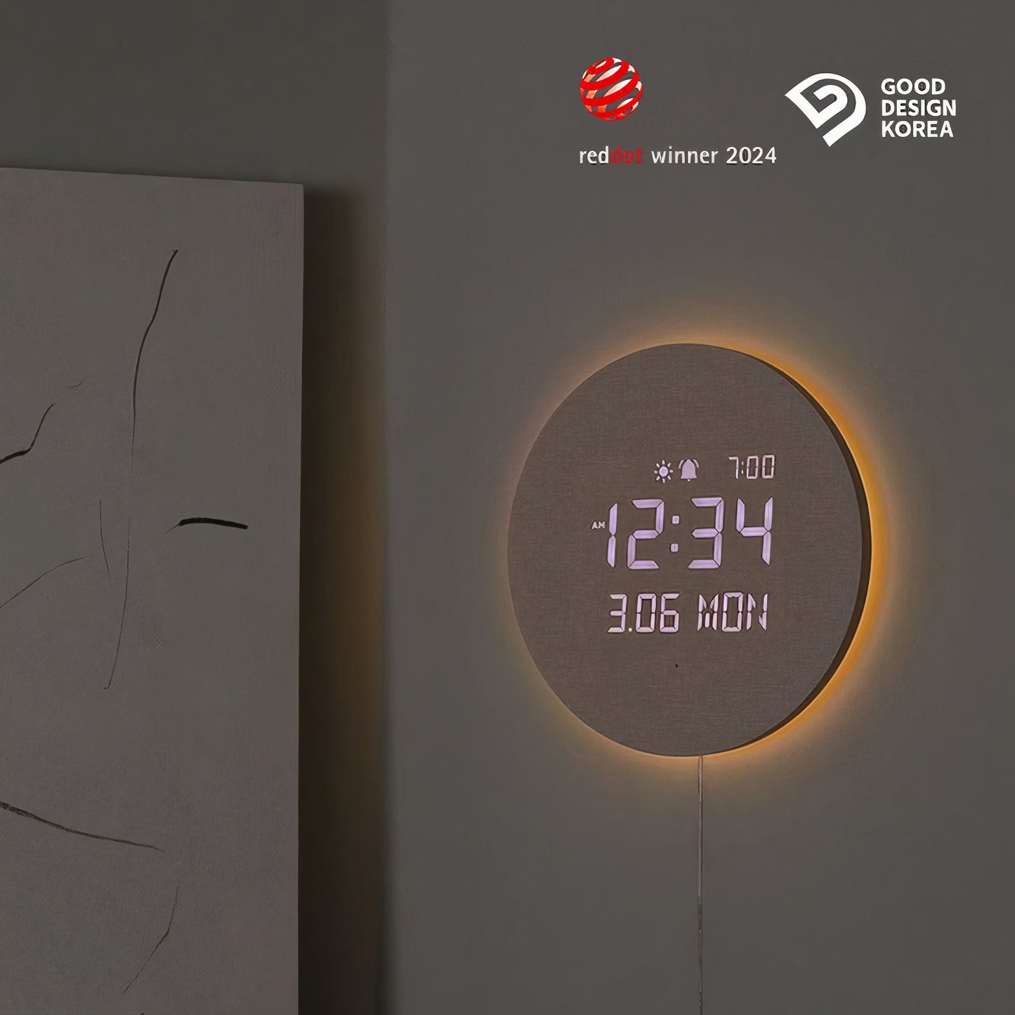 Full Moon LED Clock (with Wooden Stand)
