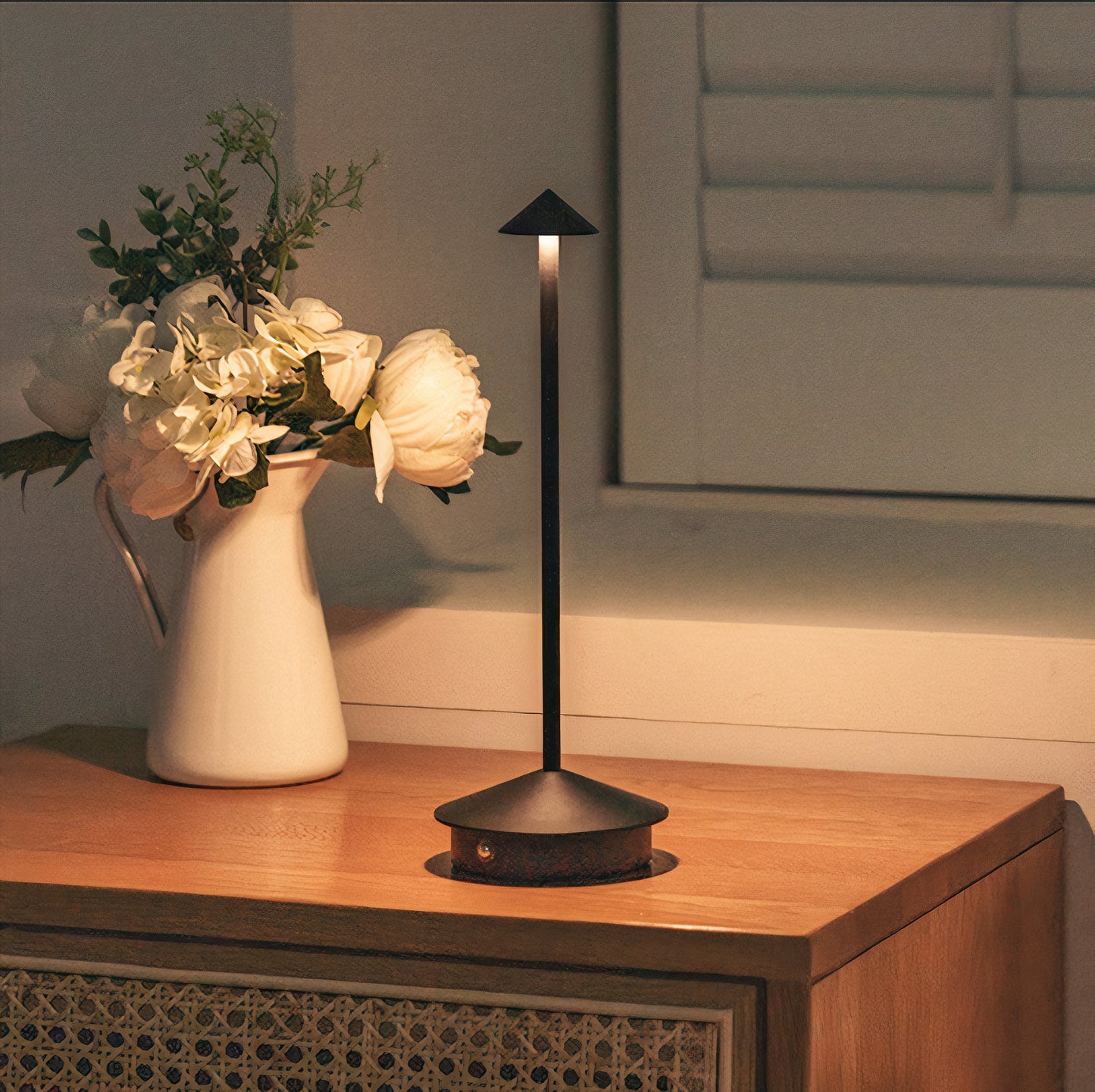 Sleek Modern Desk Lamp