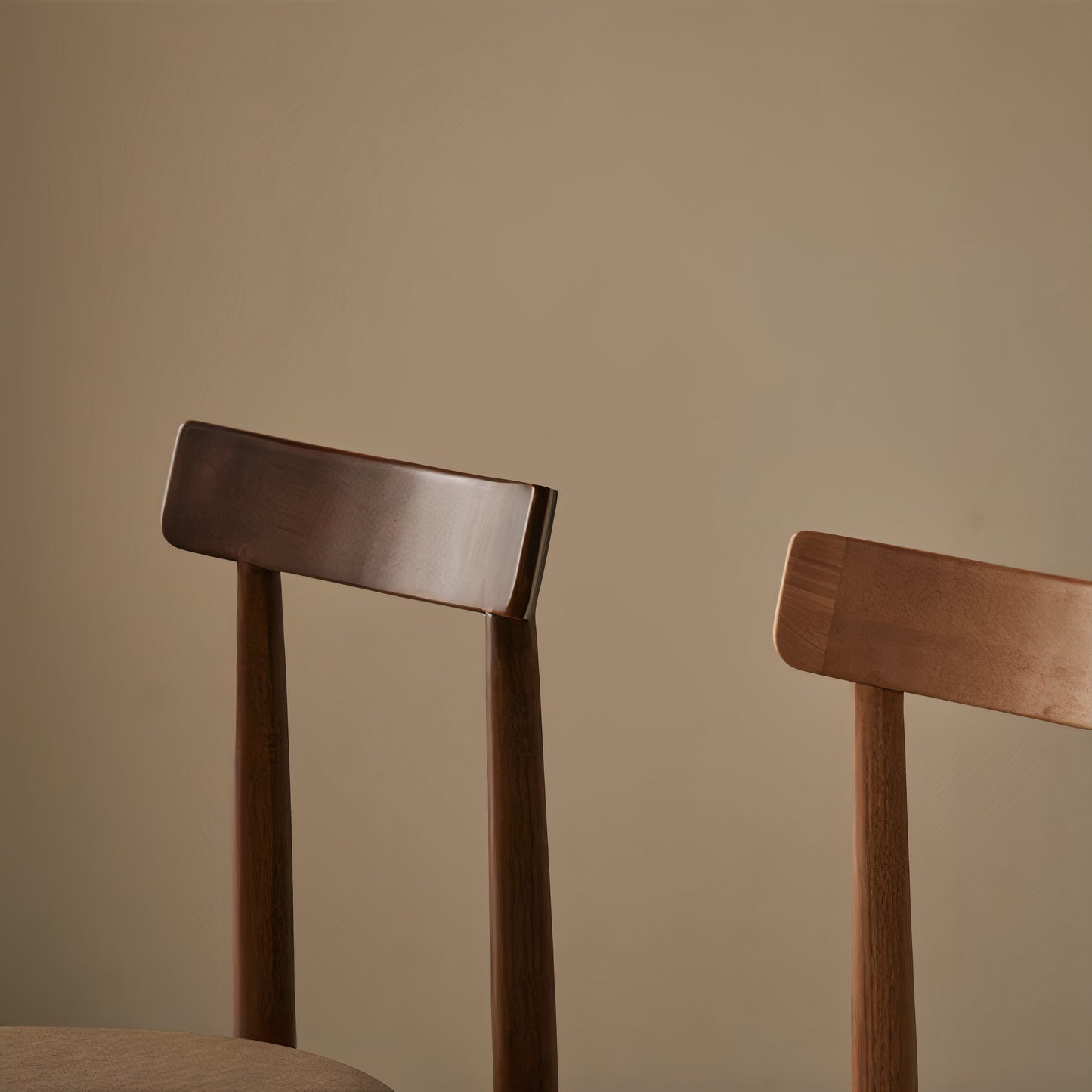 Round Cushion Wooden Dining Chair