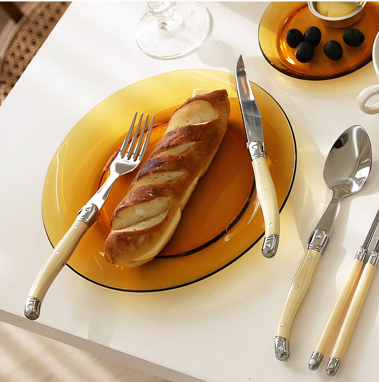 Classic Handle Cutlery 3-Piece Set for 2
