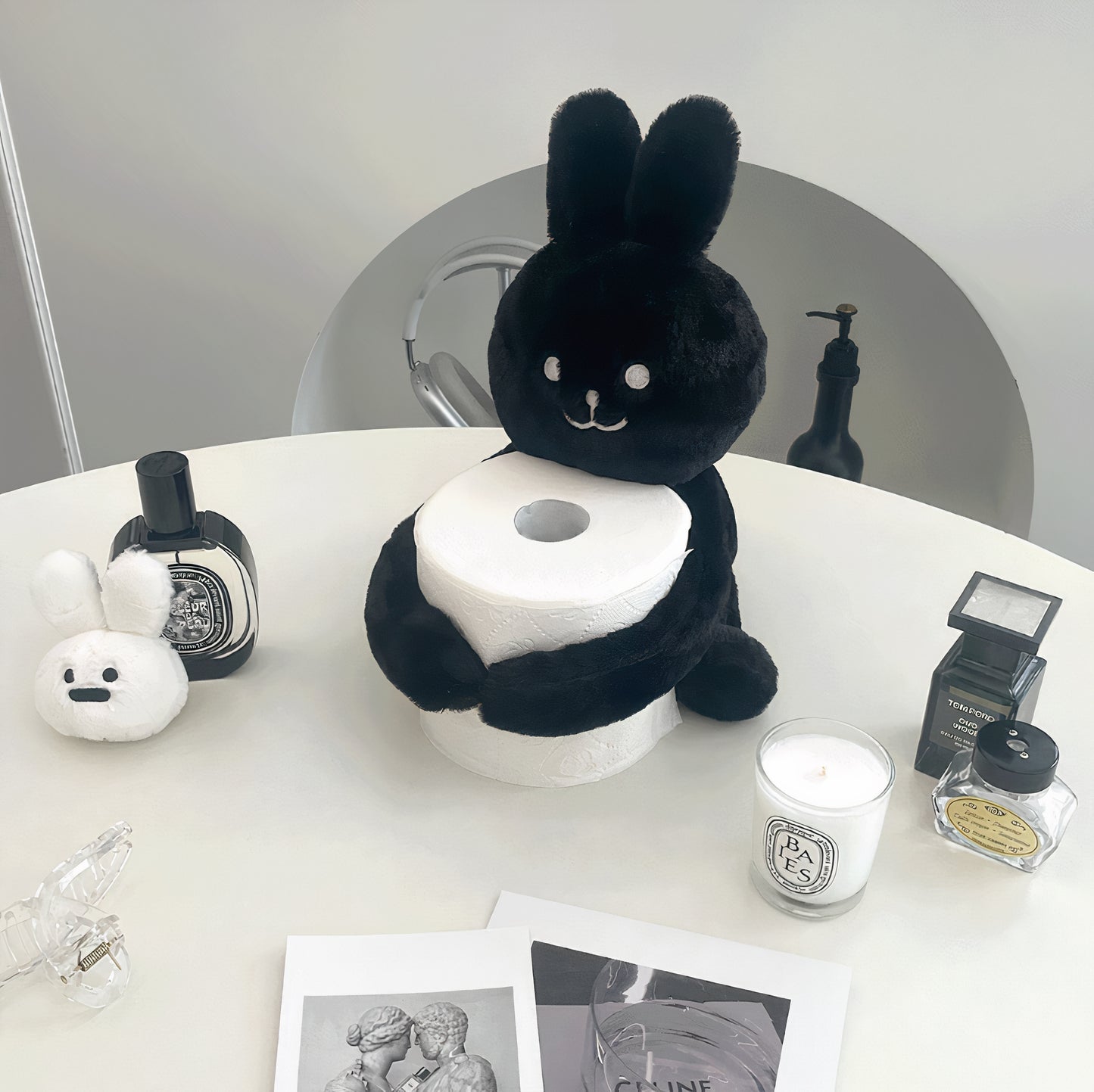 Hug Rabbit Toilet Paper Holder