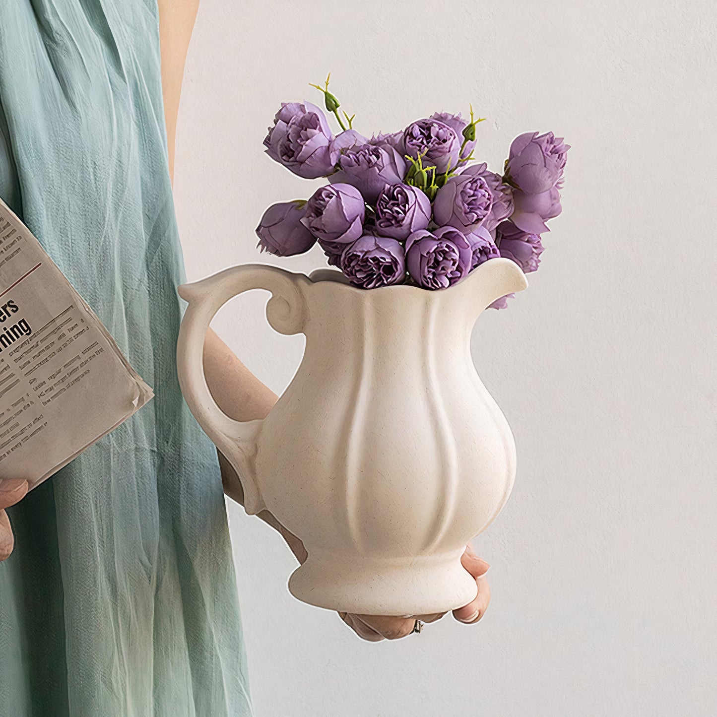 Anqitue Jug-Shaped Planter