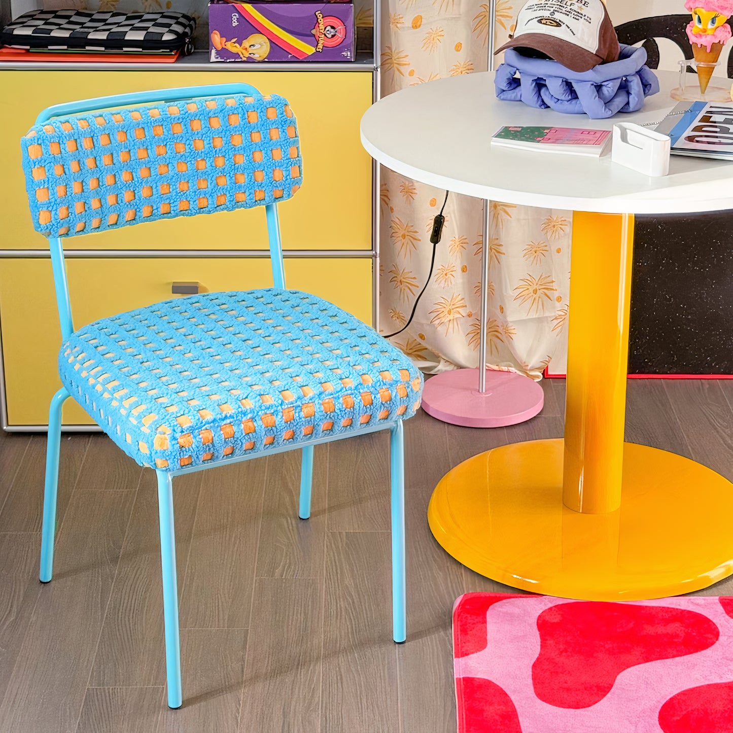 Waffle Pop Dining Chair