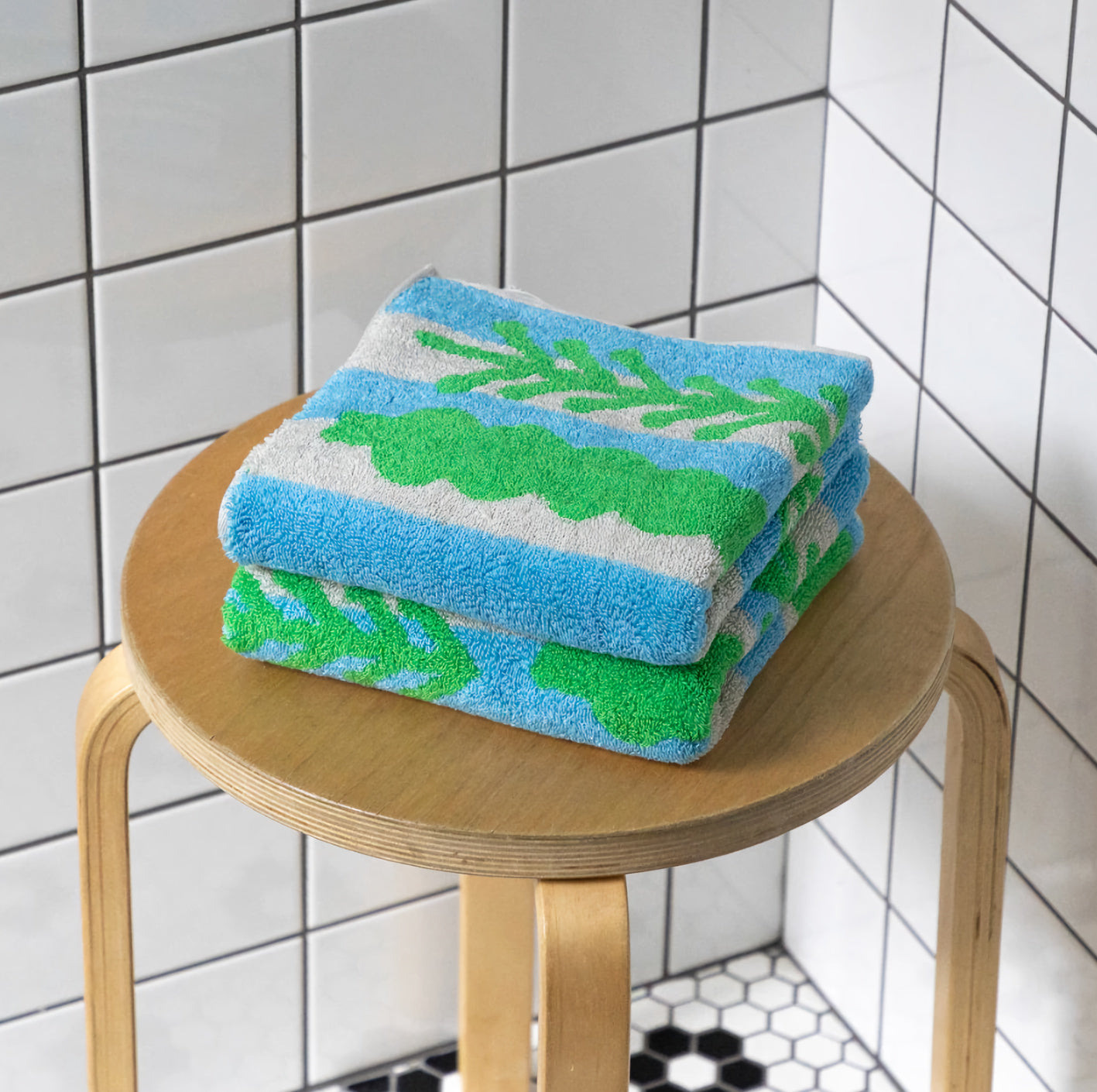 Tree Pattern Hand Towel