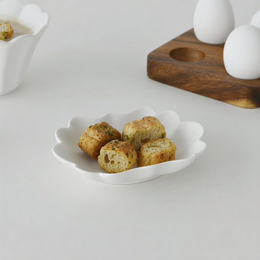 Moi Flower Dinnerware Set for 2 (9-Piece)