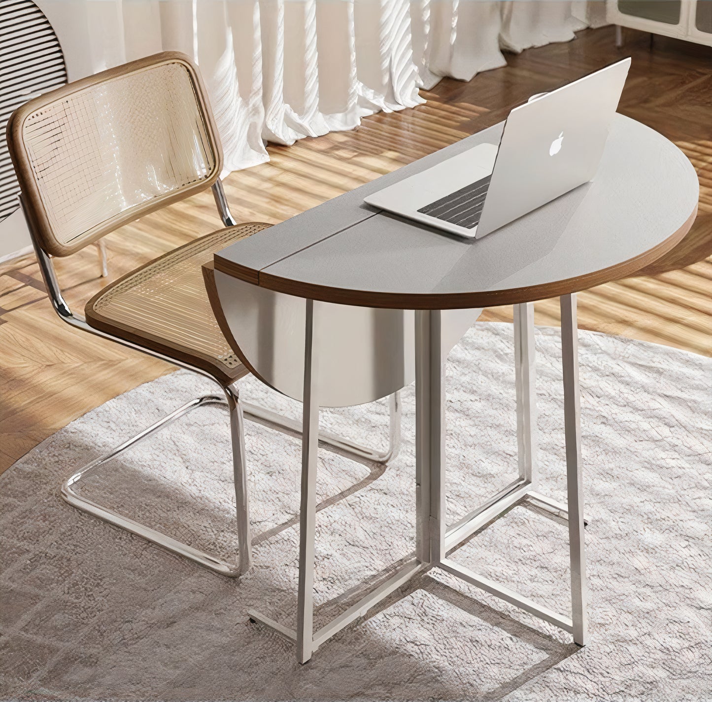 Moonly Folding Round Table
