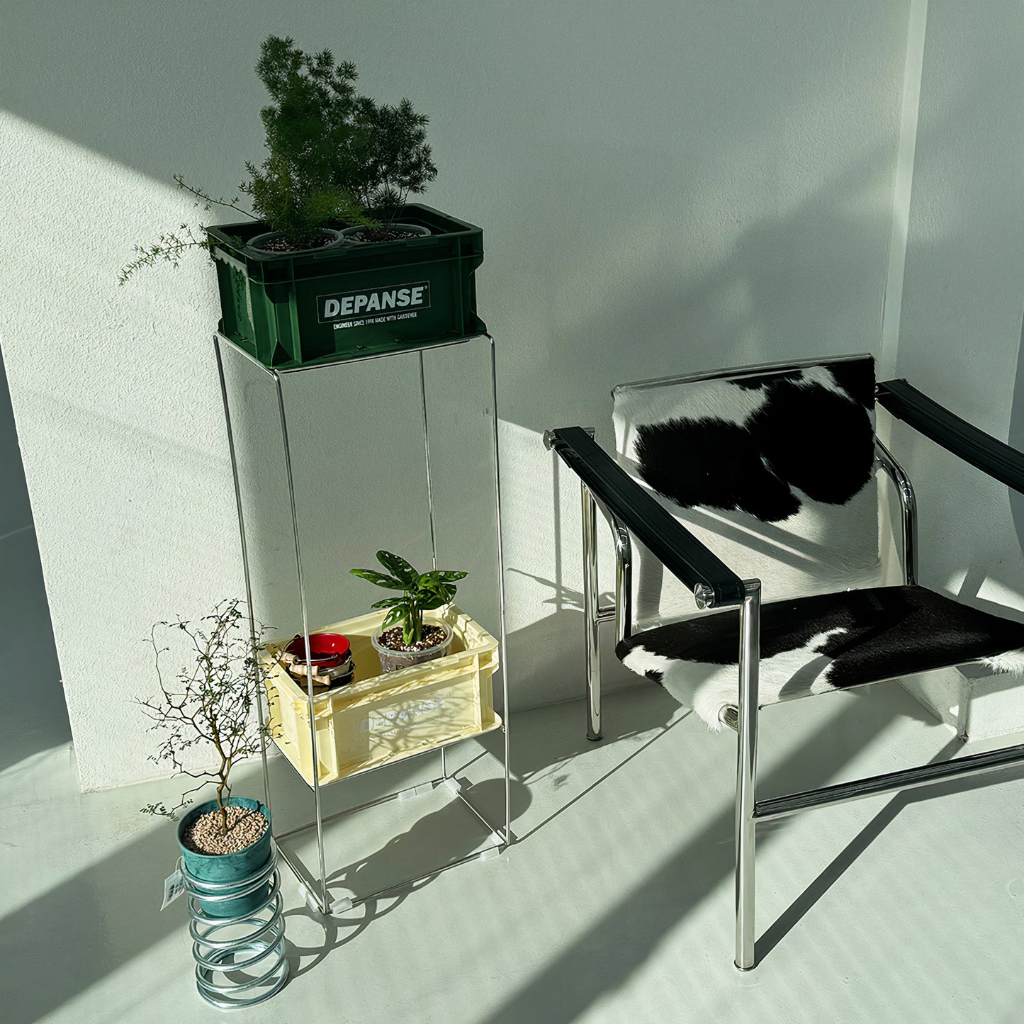 Wire Frame Utility Stand