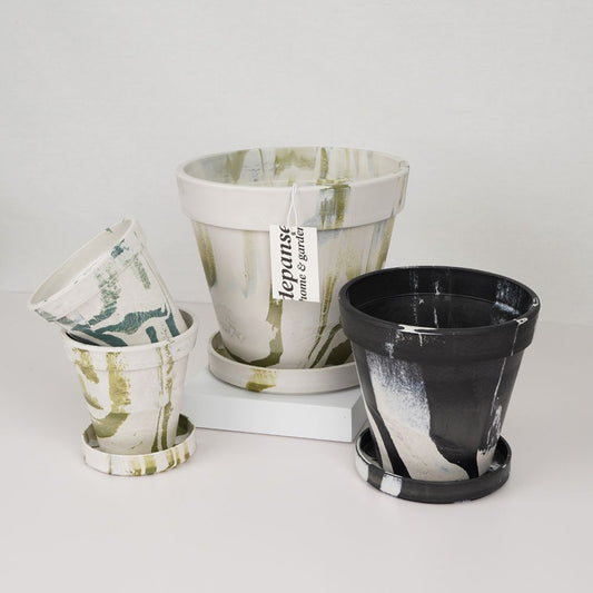 Marbled Plastic Flowerpot