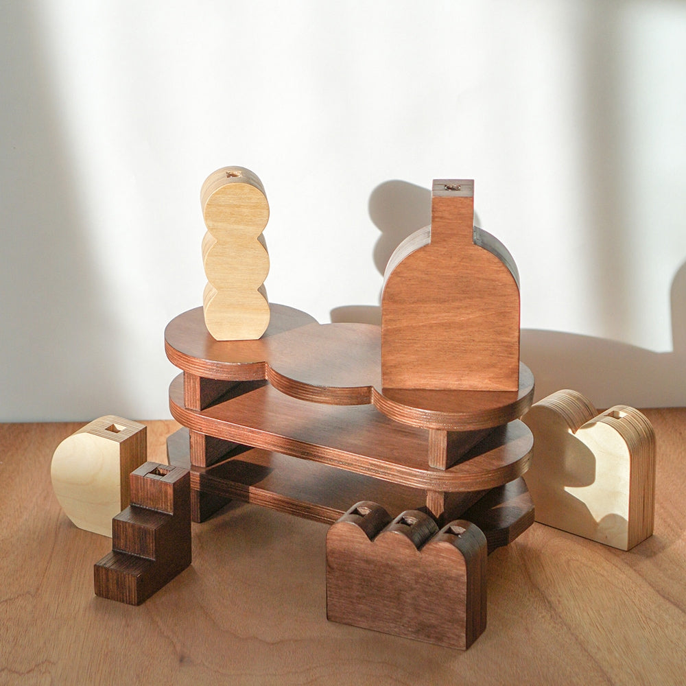 Wooden Peapod Plant Stand