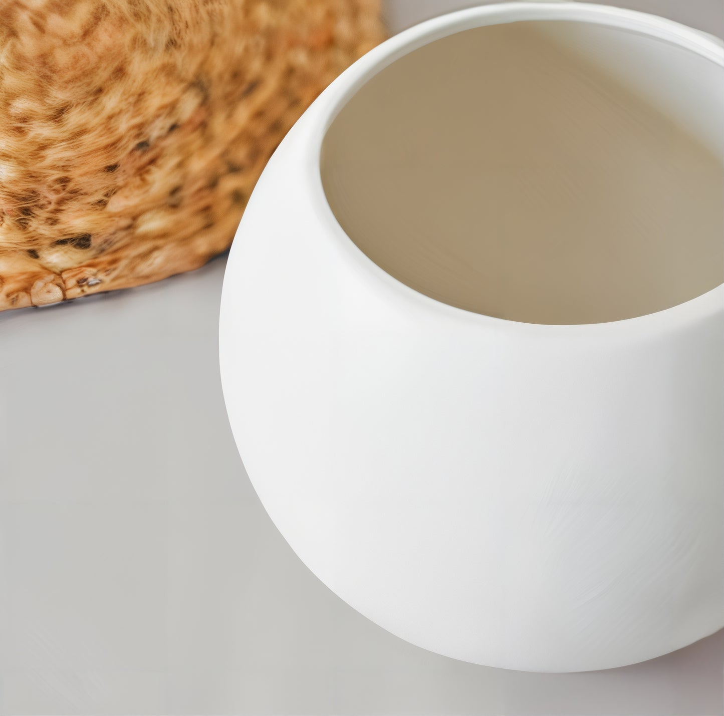Rounded Moon Vase