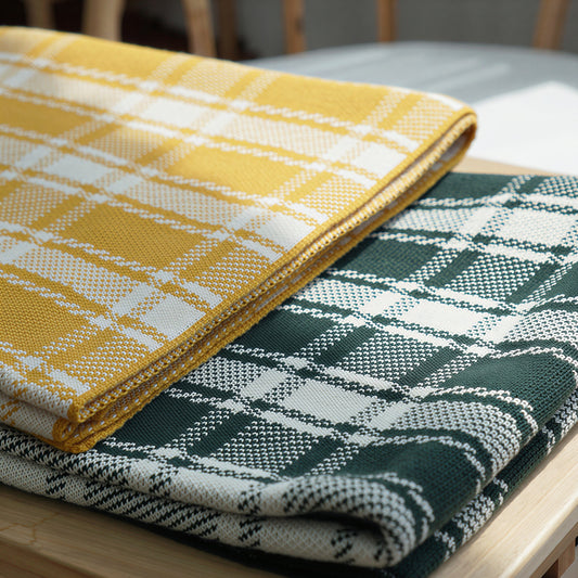 Classic Plaid Knit Throw