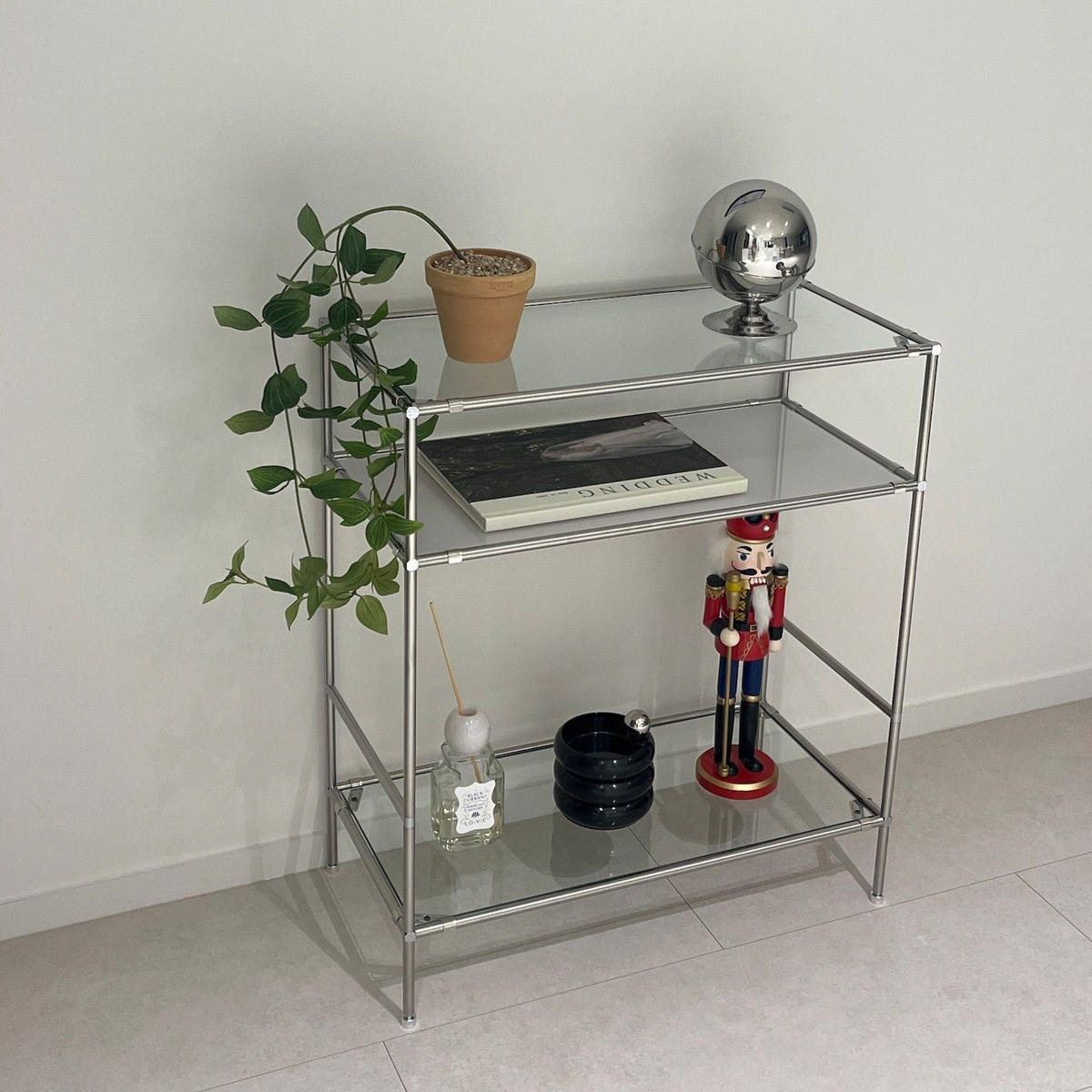 Sense Frame Glass Shelf - image 10 of 10