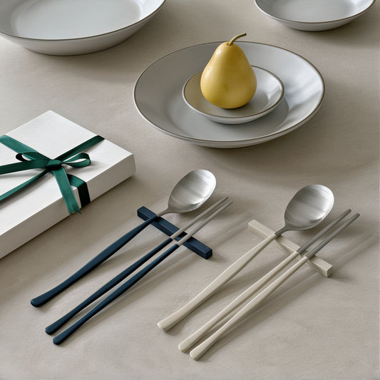 Satin Color Cutlery & Rest 4-Person Gift Set