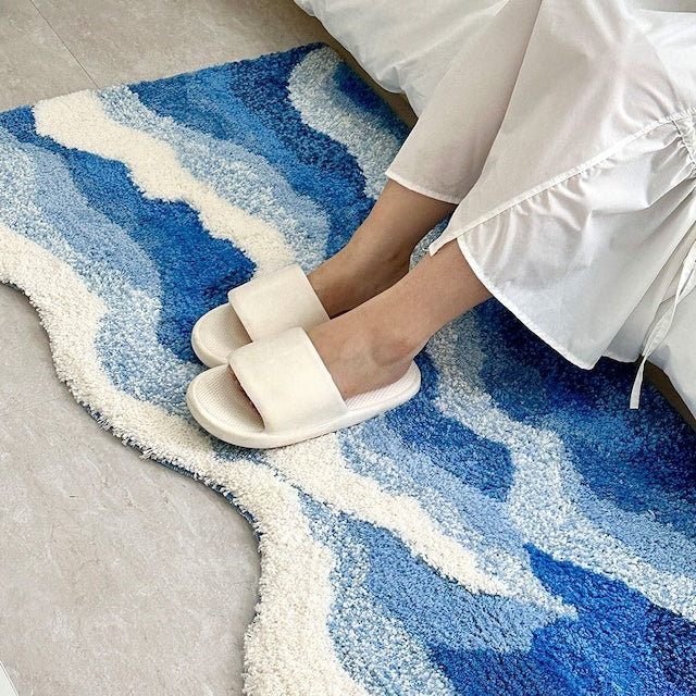 Wavy Blue Tufted Rug