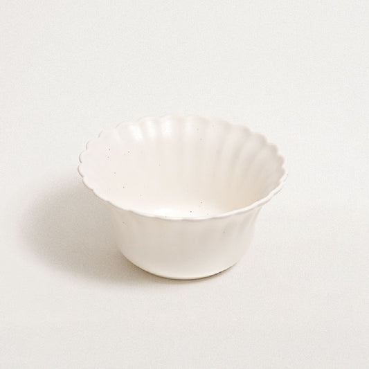 Blooming Soup Bowl - detail view