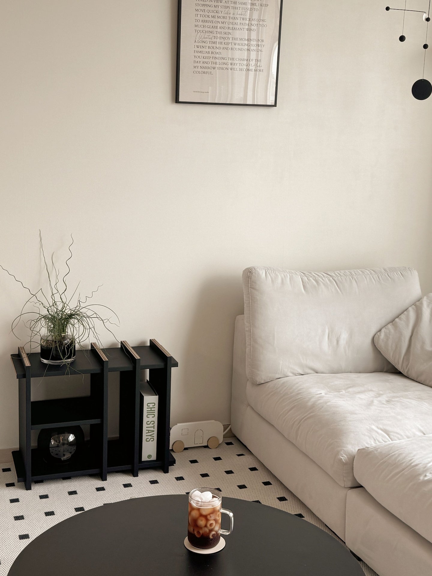 Vinyl Record Stand & Shelf