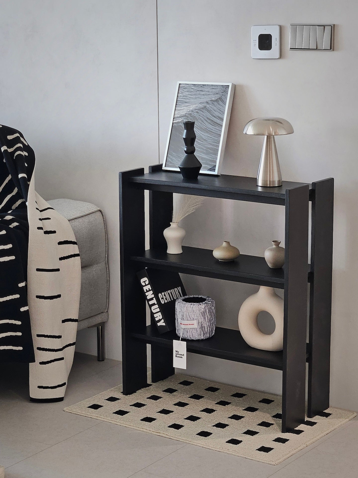 Cone Base Cordless Table Lamp