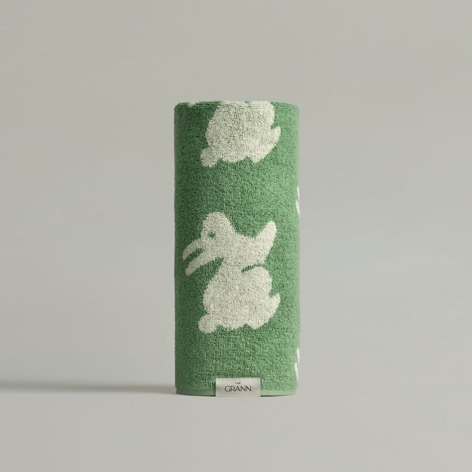 Jumping Rabbit Kids Bath Towel (1-Piece)