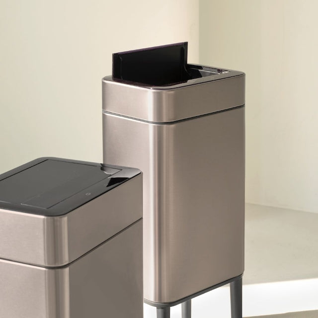 Auto-Sanitizing Sensor Trash Can