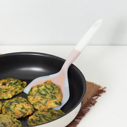 Wide Silicone Omelette Spatula