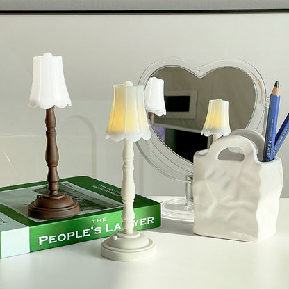 Pleated Touch Table Lamp