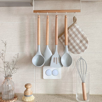 5-Piece Wood & Silicone Kitchen Utensil Set - close up