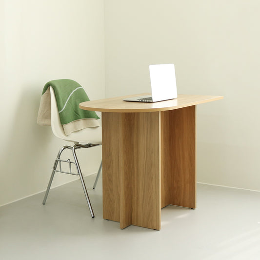 Semi-Oval Dining Table (31.5")