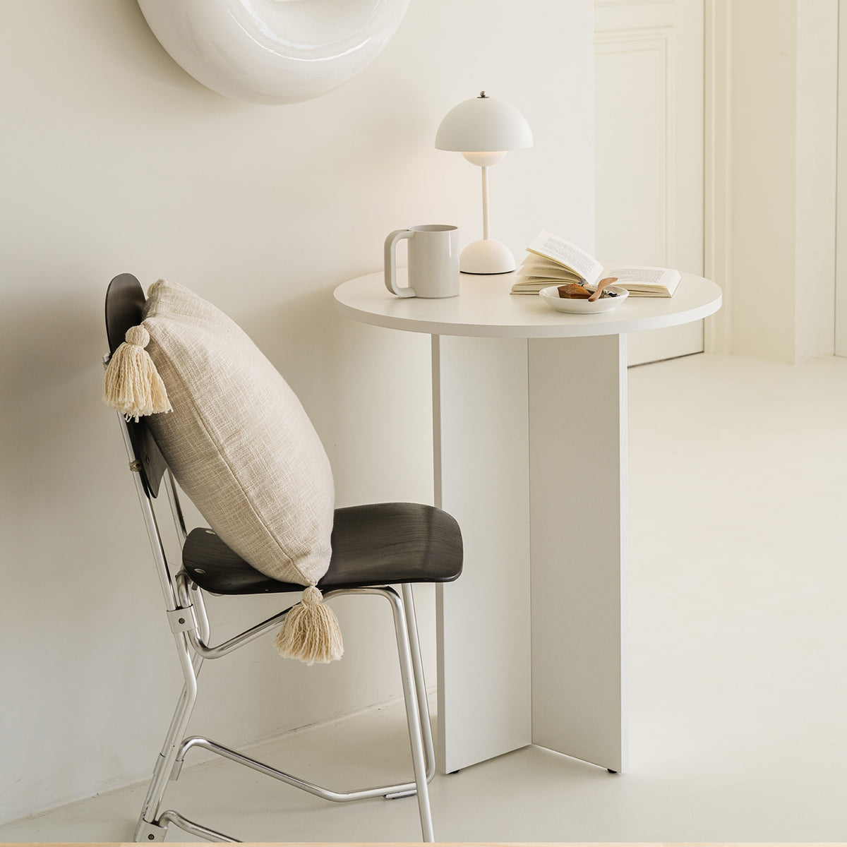 Modern Round Coffee Table