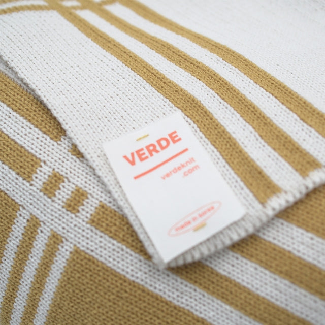 Verde Check Knit Blanket