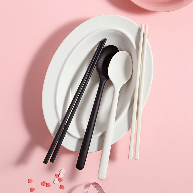 Piyuco Mono Silicone Spoon & Chopstick Set