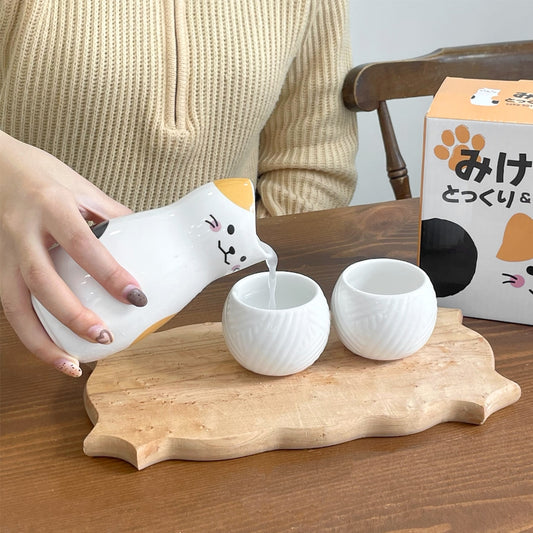 Cat Café Sake & Soju Carafe and Cup Set for 2 (3-Piece)