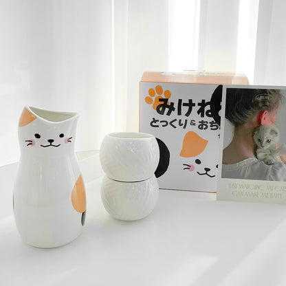 Cat Café Sake & Soju Carafe and Cup Set for 2 (3-Piece)