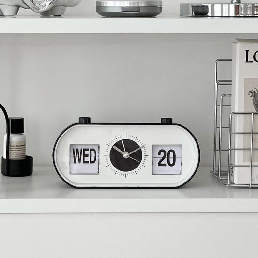 Round Modern Flip Table Clock