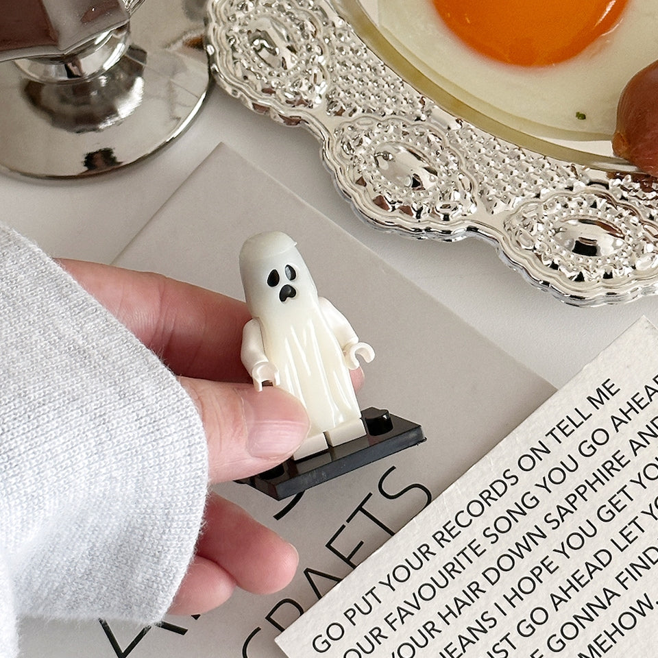 Hug Me Ghost Family Object Gift Set