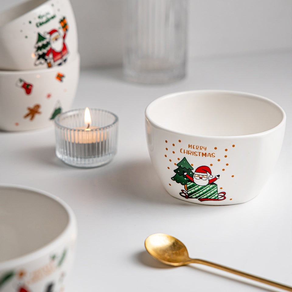 Santa Christmas Dinnerware Set for 4