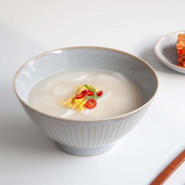 Everyday Collection Japanese Soup & Cereal Bowl - lifestyle