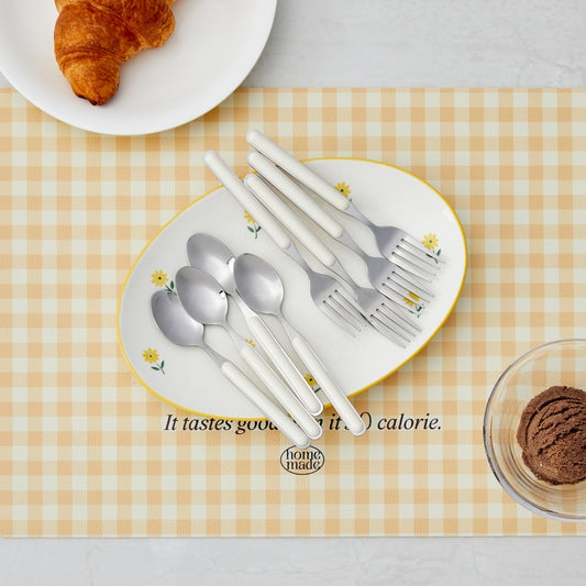 Ivory Dessert Spoon & Fork Set – 8Piece