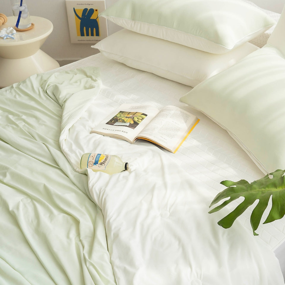 Cool Summer Cooling Comforter